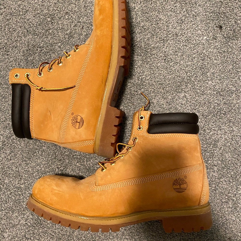 Timb boots